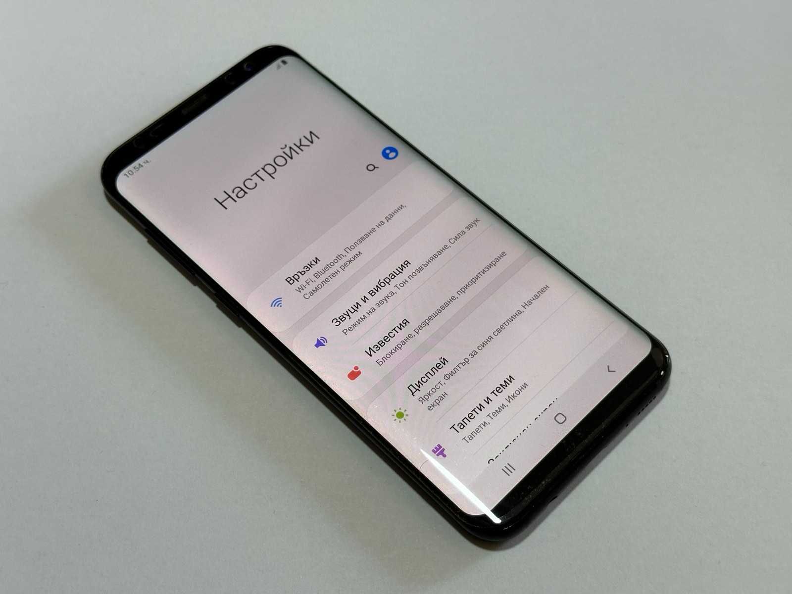 Samsung Galaxy S8+ 64GB Перфектен