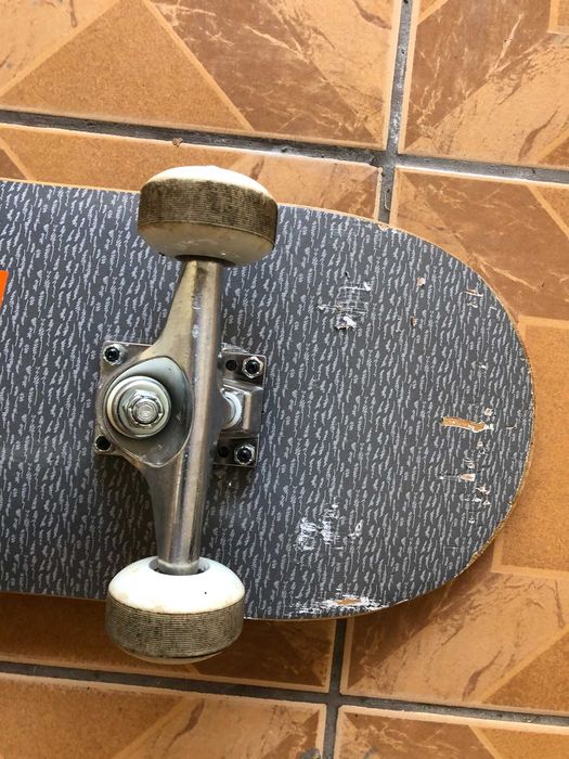 Детски скейтборд NERF, малко използван, запазен, до 100 кг. тежест