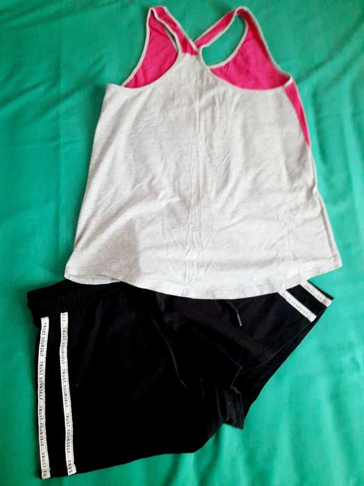 Още дрехи за девойка 10-12год