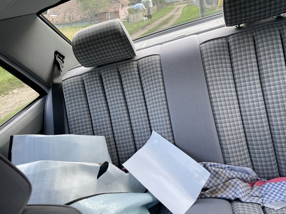 Mercedes - Benz 190E 1.8