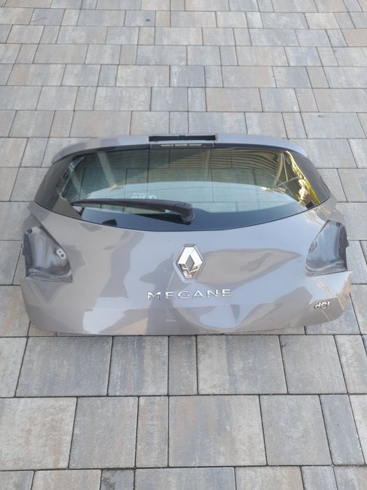 Haion Portbagaj Spate Cu Luneta Geam Renault Megane 3 Hatchback Scurt