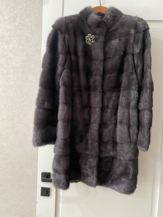 Норковая шуба срочно