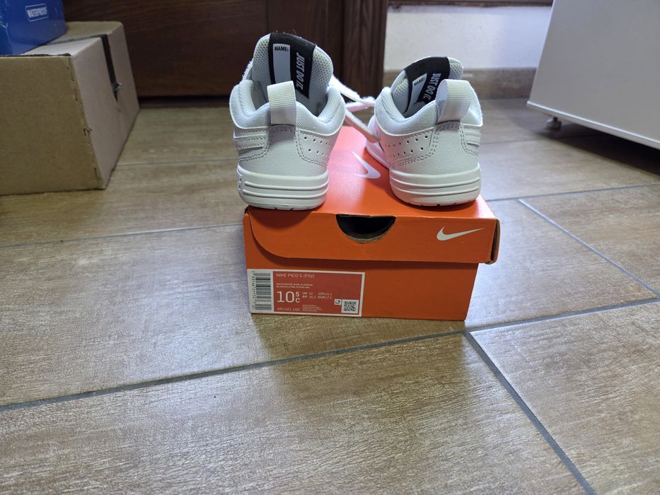 Nike mar 27.5 ca noi