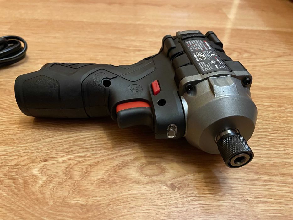 Акумулаторен ударен гайковерт PARKSIDE PERFORMANCE 12 V PDSSAP 12 B1