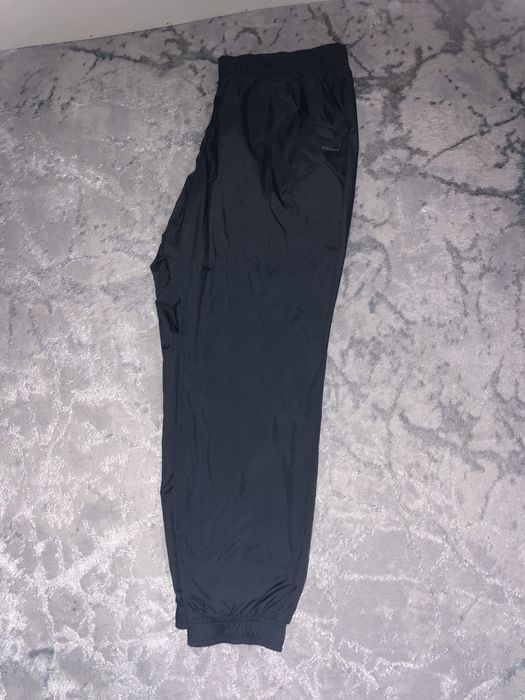 оригинальные спортивные штаны demix,не ношенные