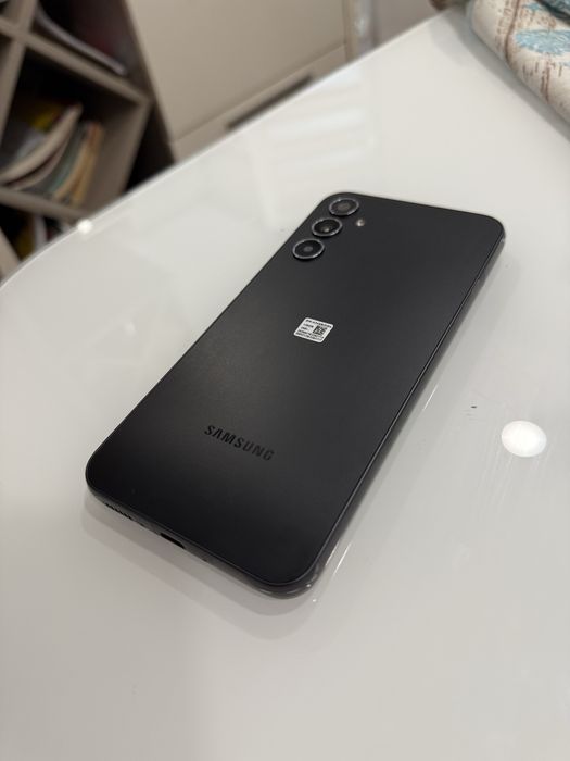 SAMSUNG A34  128 gb 6 gb ram