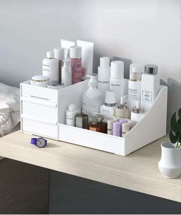 Органайзер за гримове, за бюро