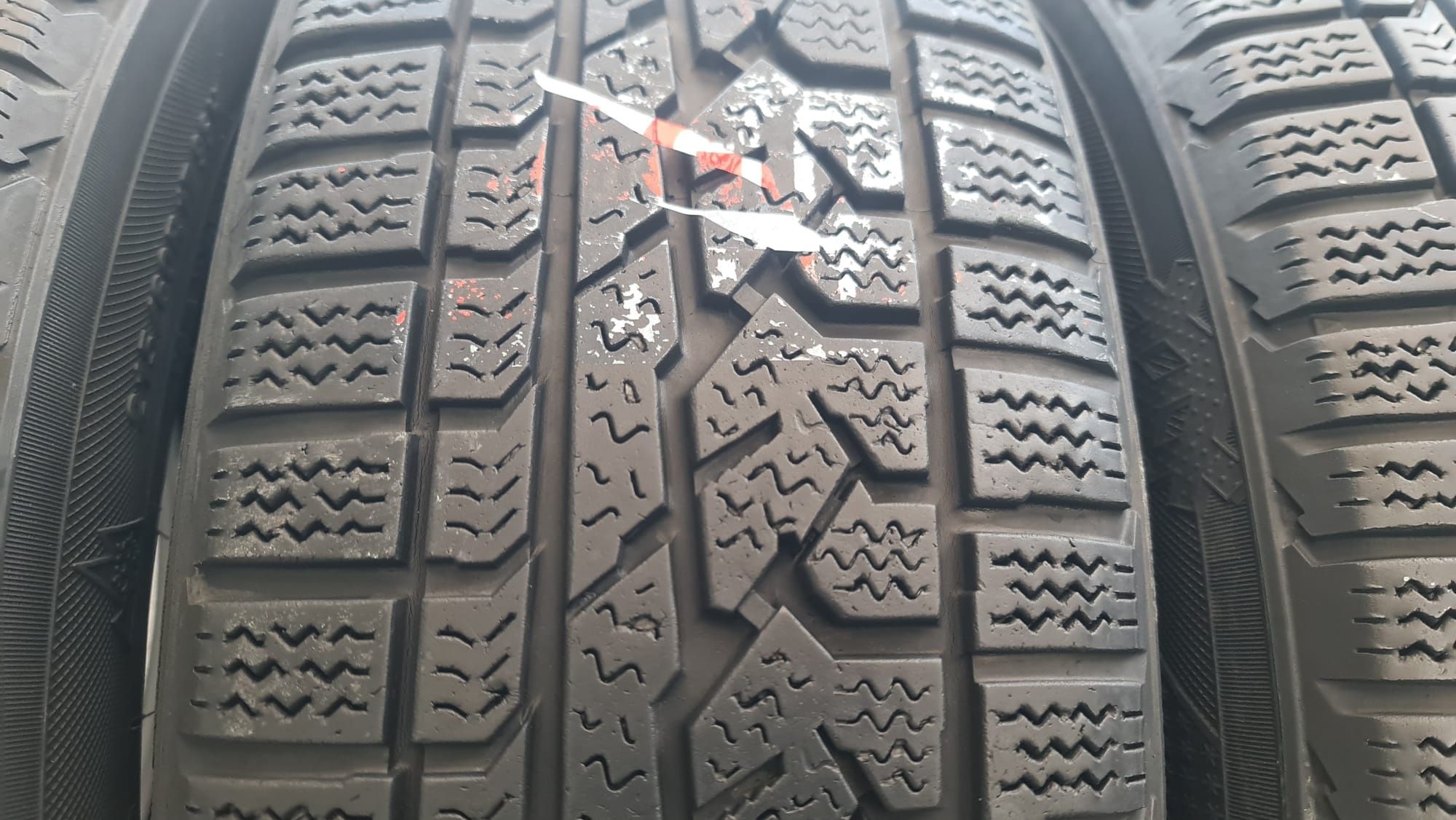 215 60 17 Kumho 4 anvelope iarna