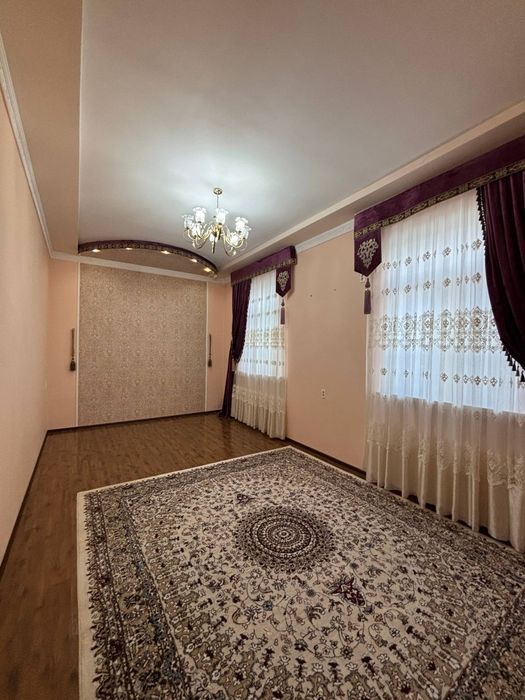 Большой дом, для семьи или офиса