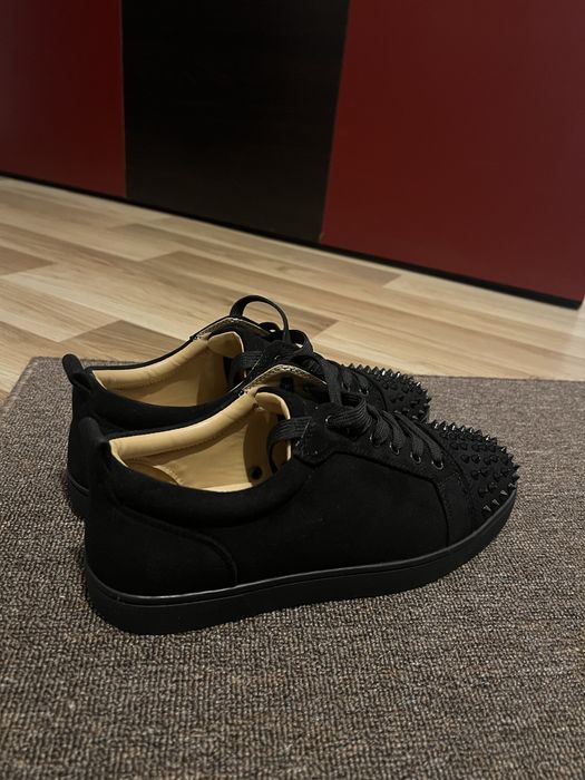Adidasi christian louboutin low spikes.