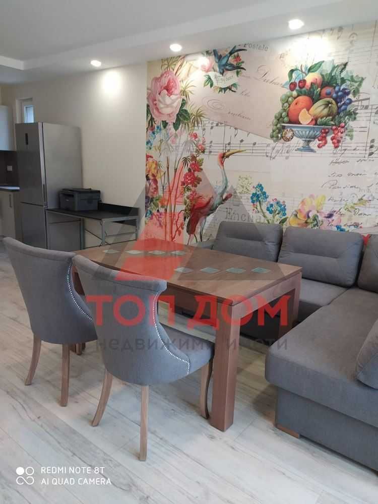 Продава се Тристаен апартамент в Варна, Бриз - 100 кв.м за 2350 €/кв.м - Снимка #3