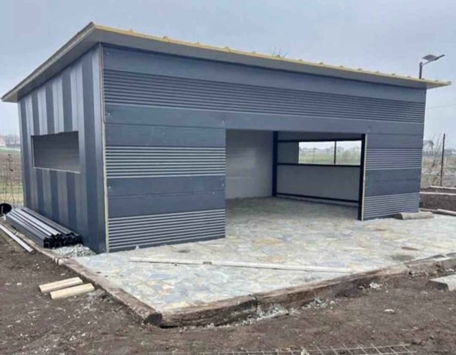 Structura metalica depozitare peleti rasinoase acoperita cu panou sand