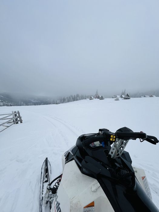 Vand snowmobil ski-doo summit 800