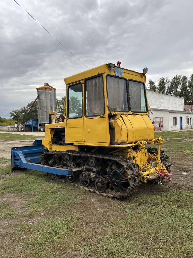 Продам трактор Дт-75