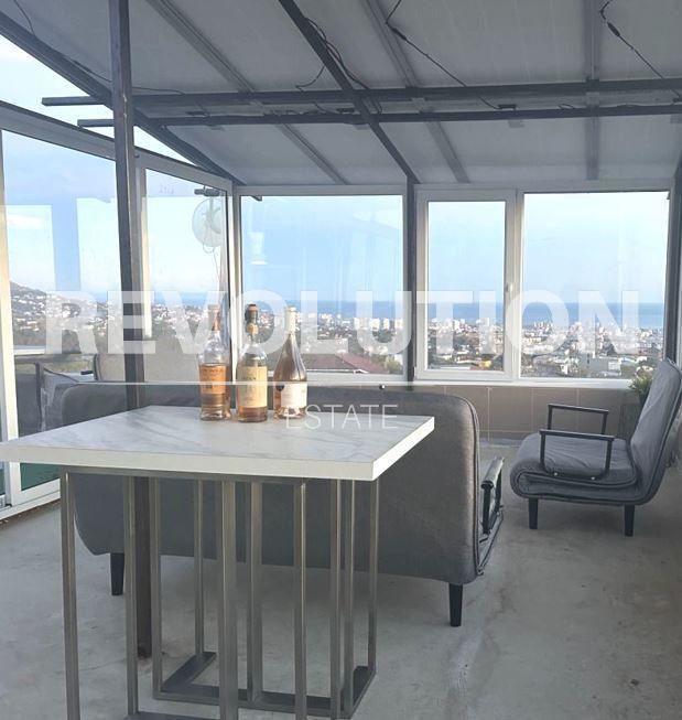 Къща в района на м-т Пчелина!