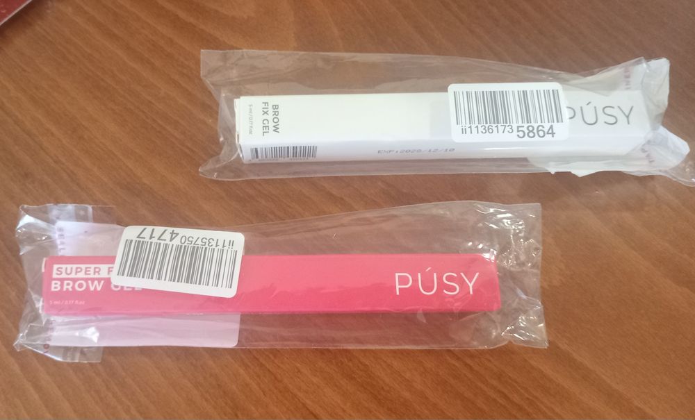 Най- добрия фиксатор за вежди Pusy Brow Fix