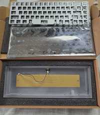 Tastatura custom Ciel 65 Polycarbonate barebone