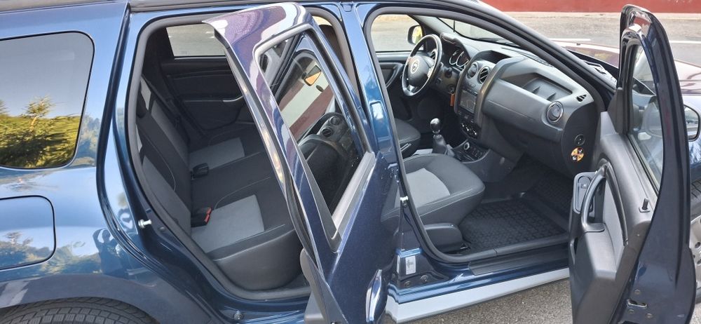 Duster 4x4 Euro 6 Prestige Navi Bluetooth