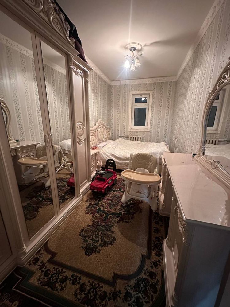 Продаётся Квартира Максим Горький Художник Мирзо Улугбек район 2/4/5