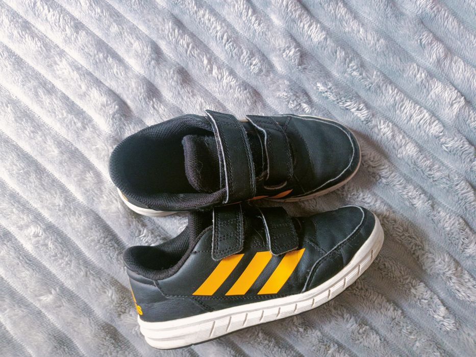 Маратонки  Adidas