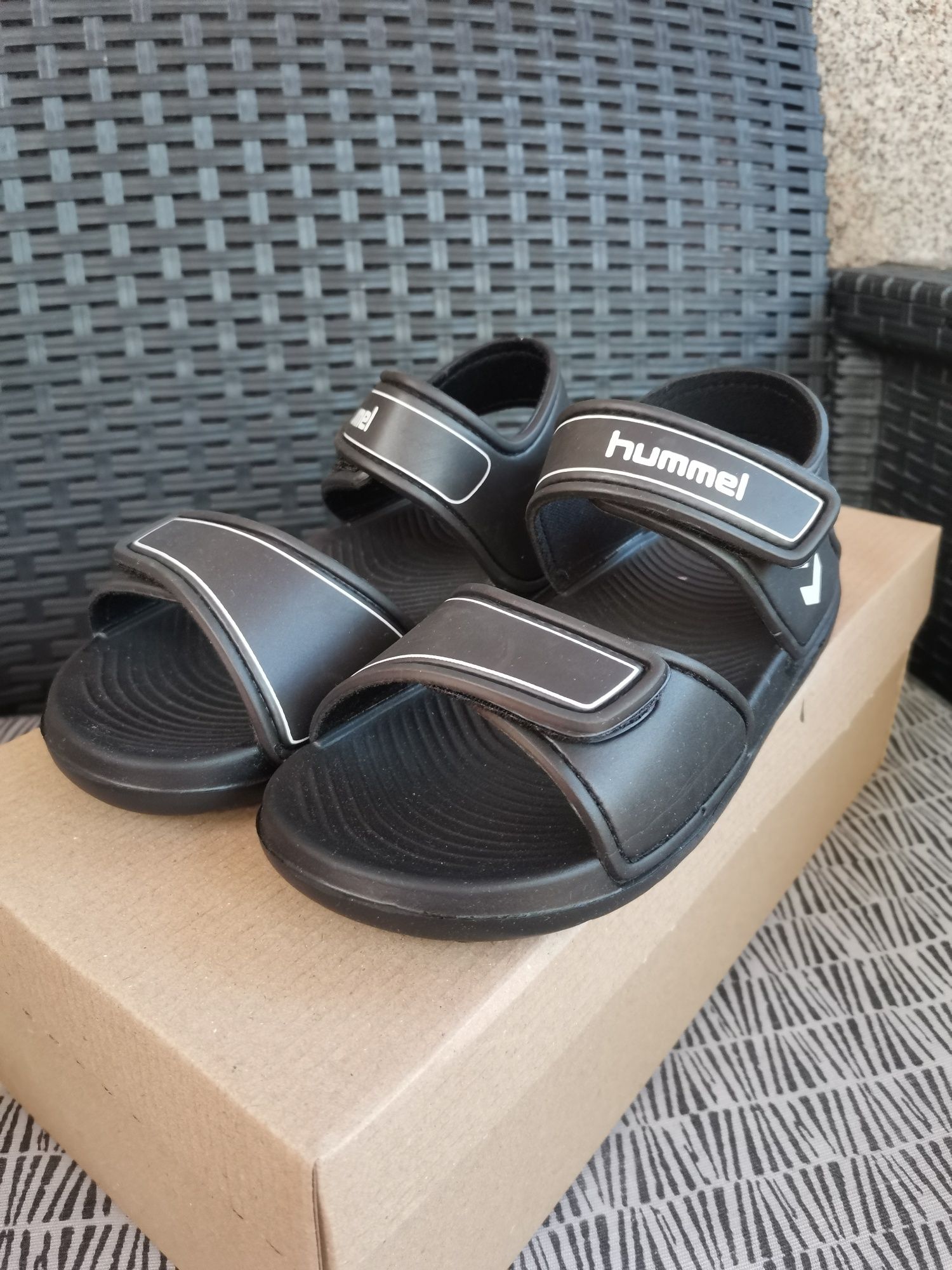 Детски сандали HUMMEL