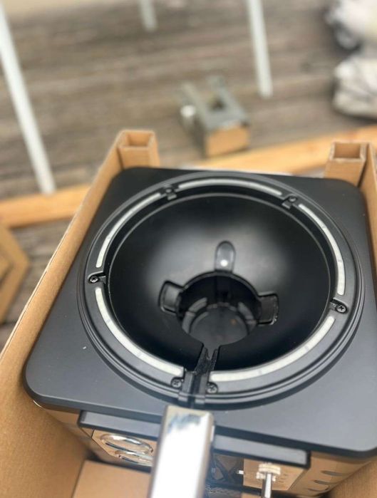 Vand Dozator de bere Blade