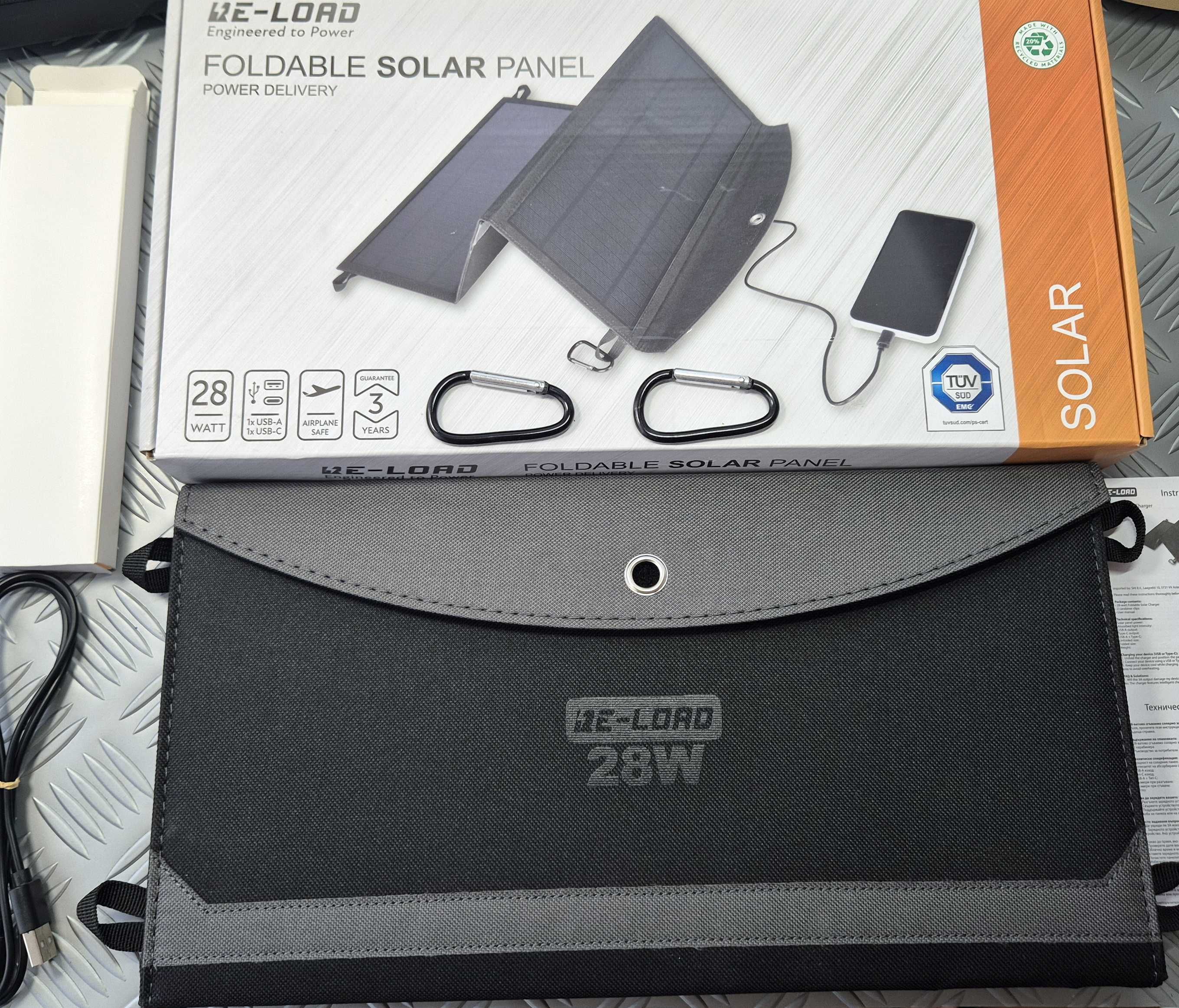 Сгъваем соларен панел 28W, 4600mAh, USB-A USB-C, черен, 63x35x1.8см