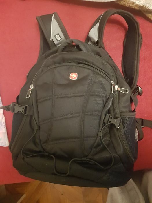 Vând rucsac SwissGear