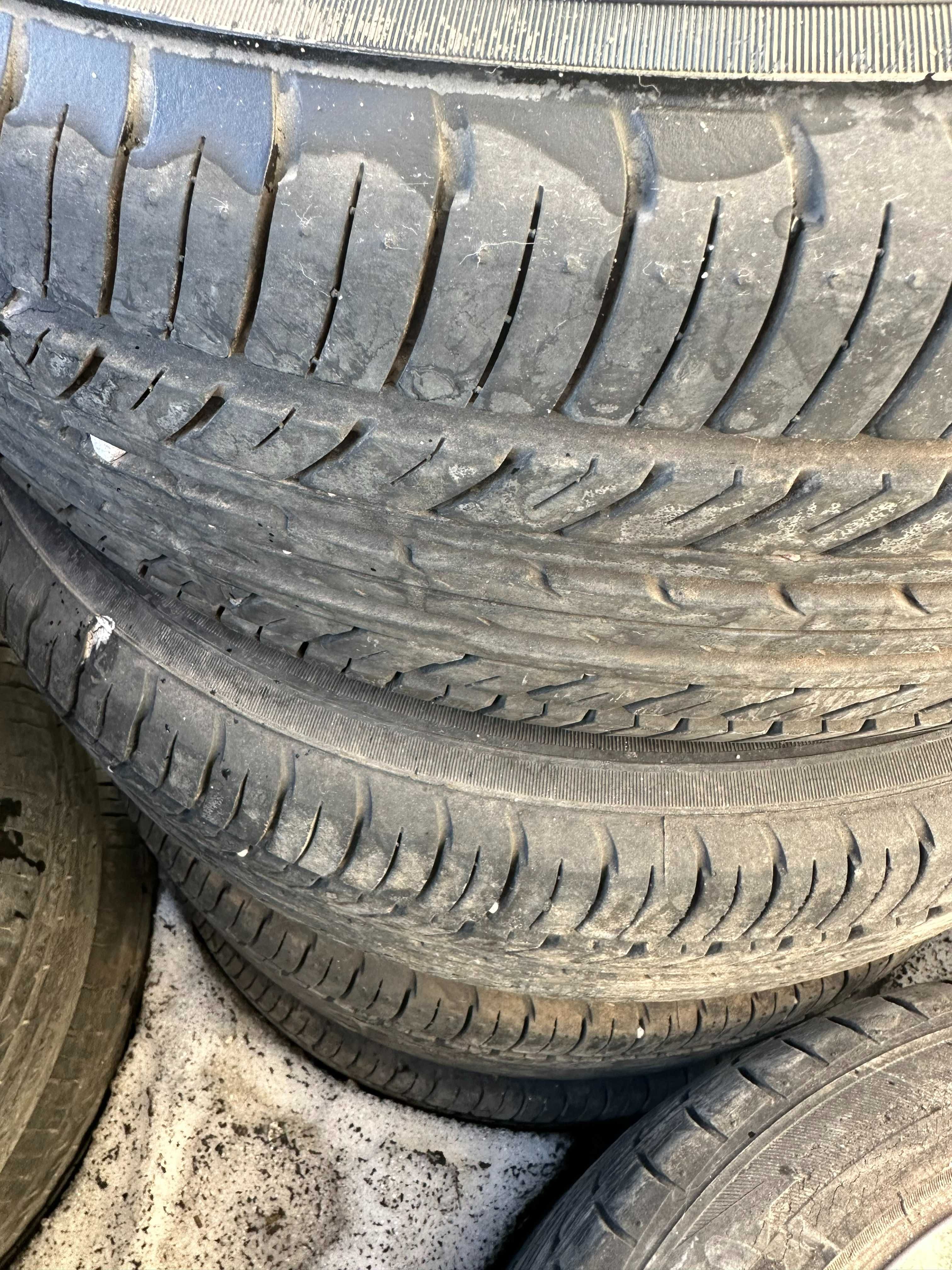 Диски с резиной Toyota 195/65 R15 5/114.3 из Японии