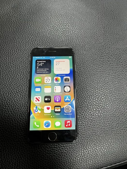 Iphone 8  память 256 гиг