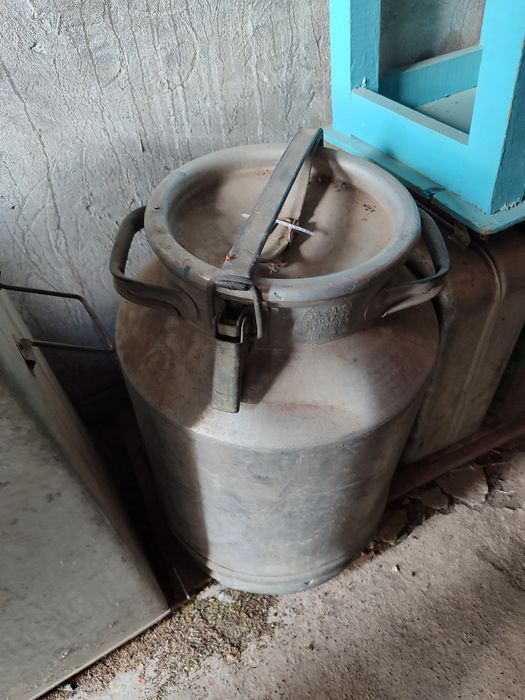 Продам фляга алюминиевая и бак металлический