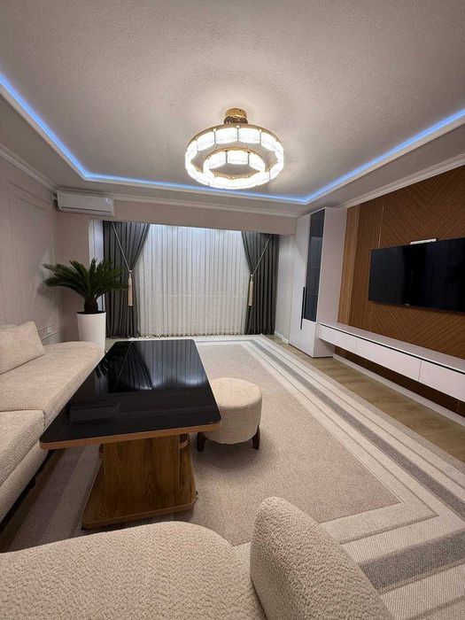 Продается Квартира Нукус улица, бутика Гламур 3/4/9 75м2