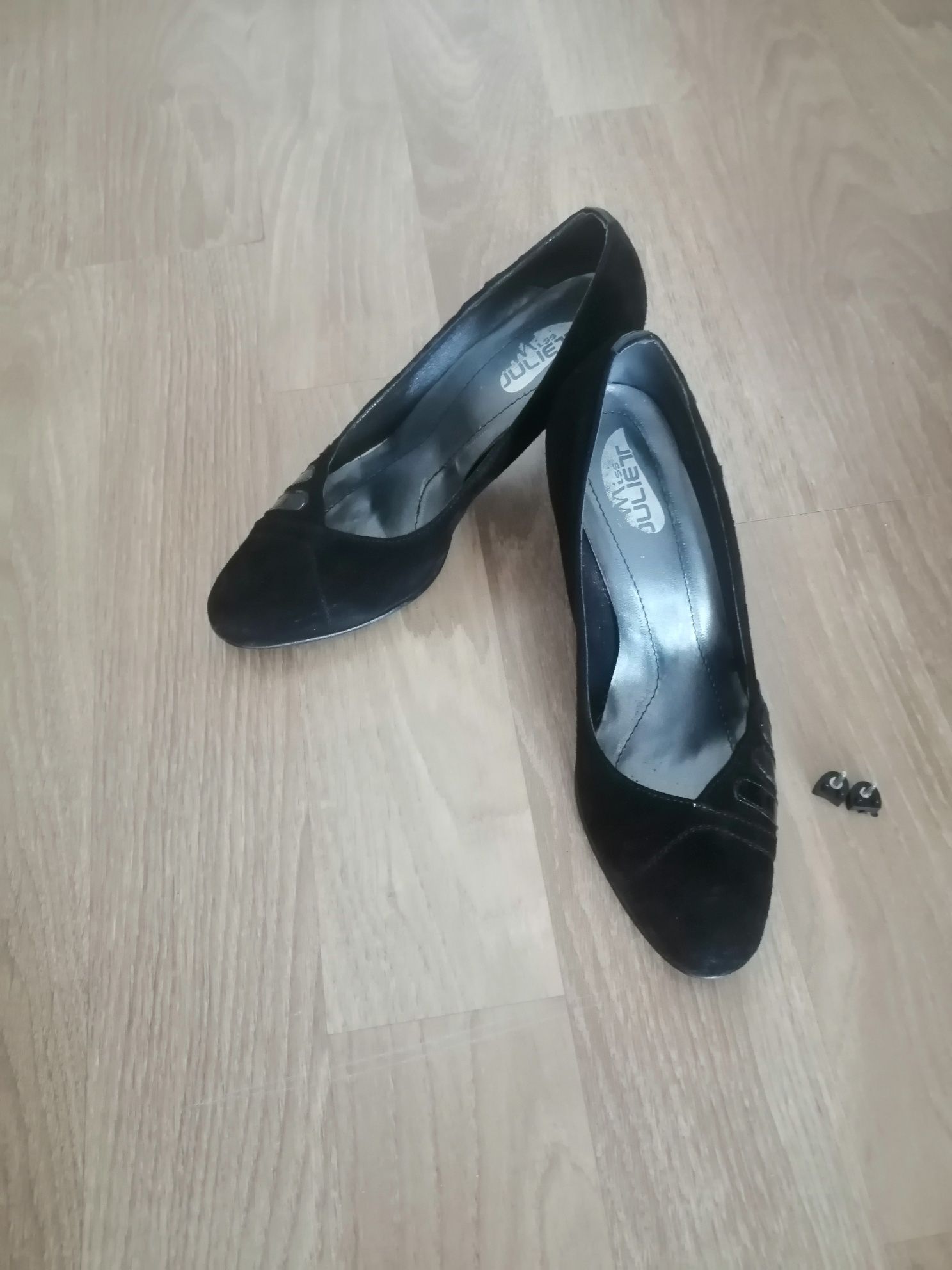 Pantofi dama negri cu toc mediu, marimea 38