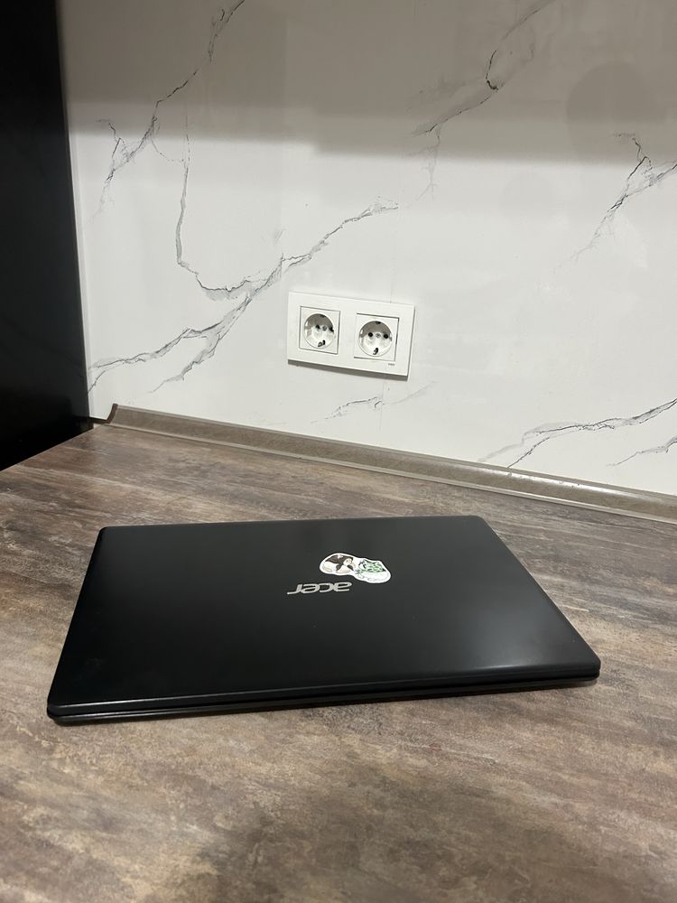 Ноутбук Acer aspire 3