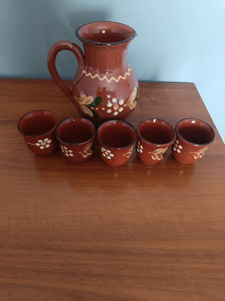 Стар български сервиз .