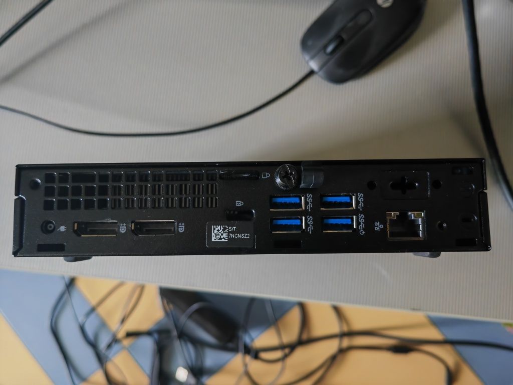 Mini PC Dell Optiplex 7060 Micro, Intel i5-8500T (6-ядрен), 16GB-DDR4