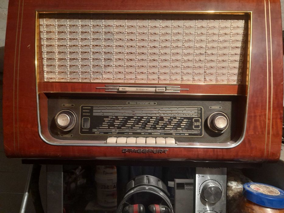 Ретро радио немско