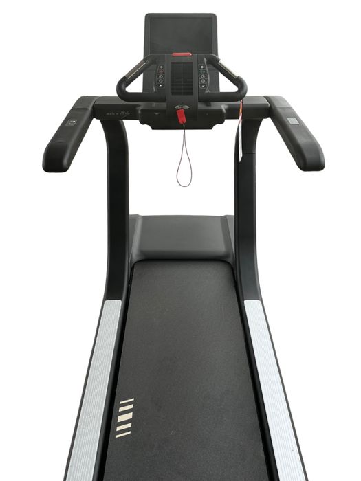 Продаю новую беговую дорожку Panatta