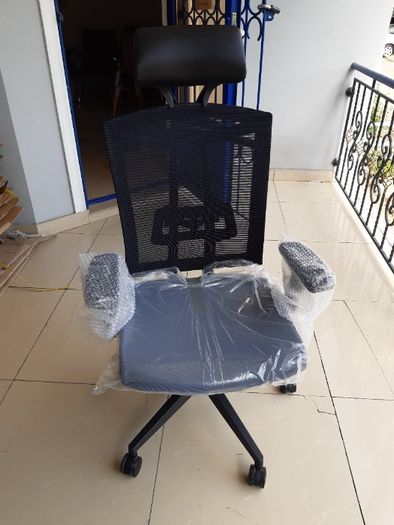 Офисное кресло Arano бесплатная доставка, гарантия, оригинал!