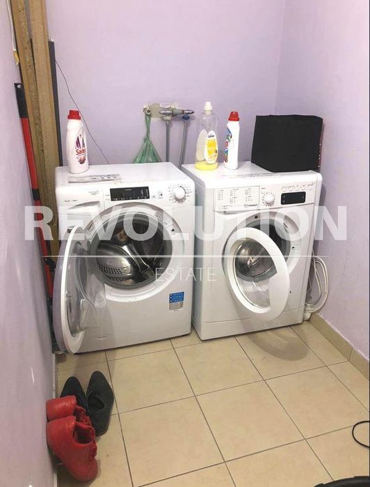 Дава се под наем Едностаен апартамент в Варна, Левски - 25 кв.м за 225 € - Снимка #2