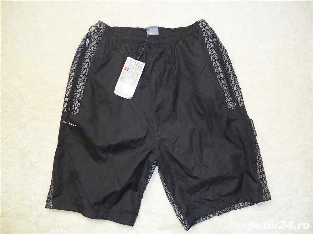 Sort bermude pantaloni scurti Nike  marimi 53/52 cm L XL XXL