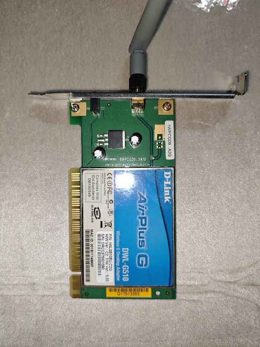 Материнская плата (GIGABYTE GA-945GCM-S30L) с другими деталями