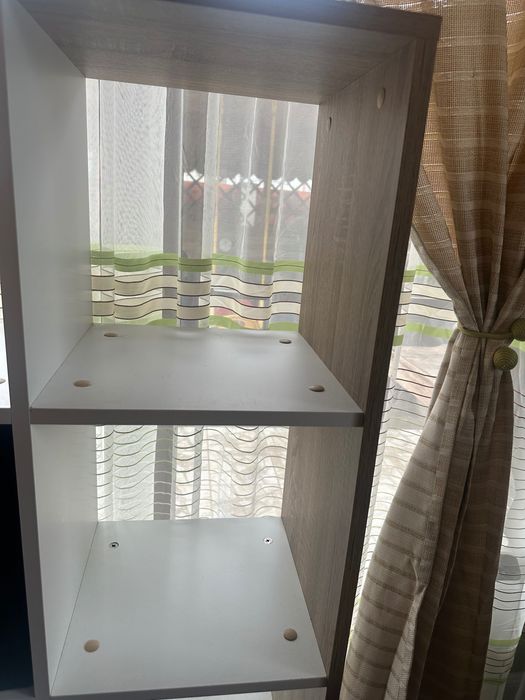 Raft Multifuncțional pentru jucării sau alt decor cu 16 compartimente