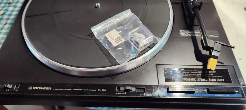 Pick-up Pioneer PL-560 —Full-Automatic