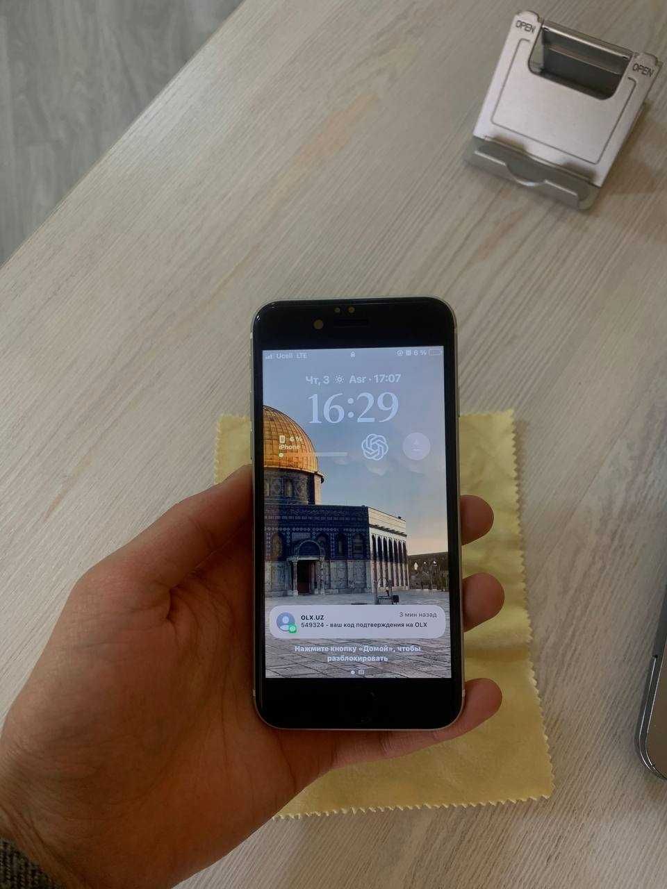 Sotiladi : IPHONE SE 2022 (A2275) – ideal holatda