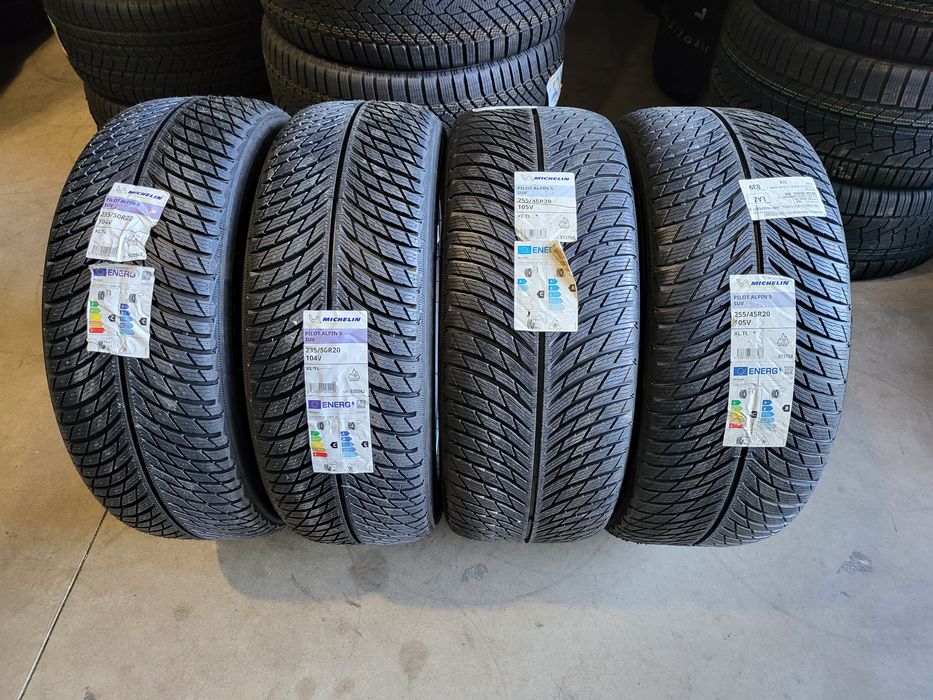 255/45/20//235/50/20 MICHELIN