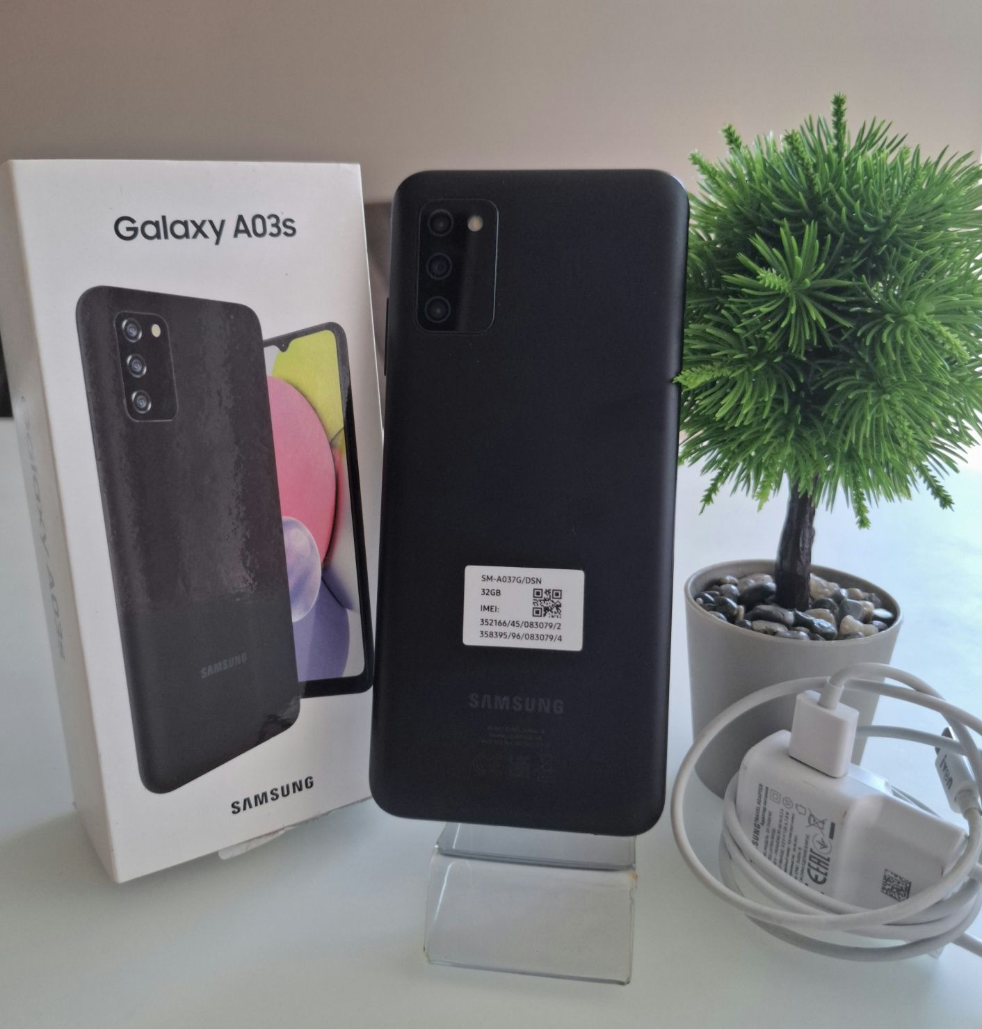 Телефон Samsung A03s