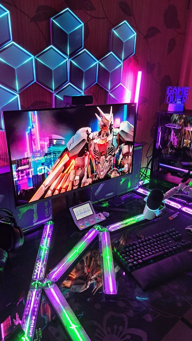 Monitor 4K Qd-Oled 32" Gigabyte Aorus 240hz