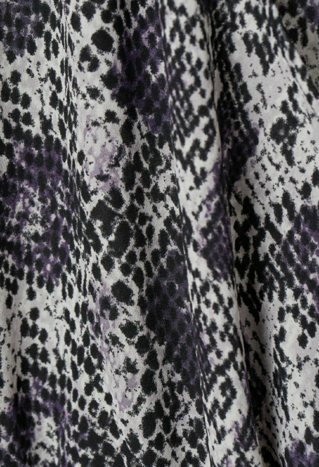 Bluza scurta și petrecuta H&M dama animal print