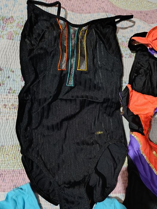 Гимнастические костюмы на 5-8 лет